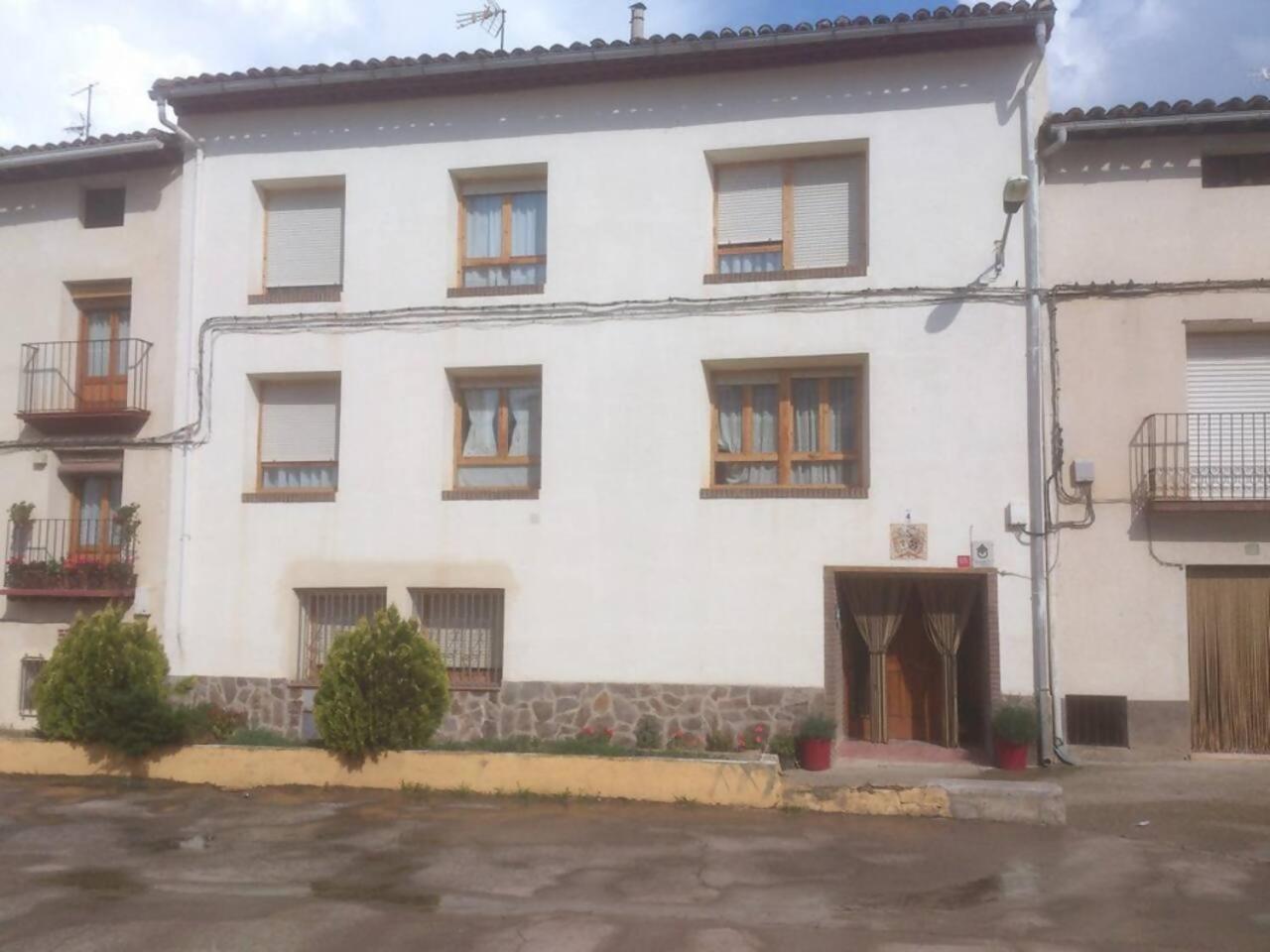 Casa Rural Apartamento Sol Ideal Para Familias Munébrega المظهر الخارجي الصورة
