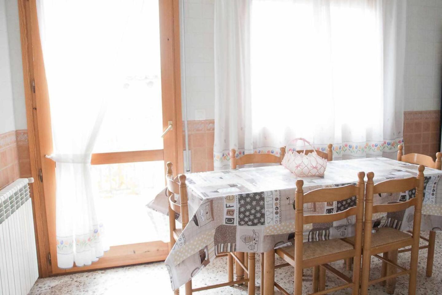 Casa Rural Apartamento Sol Ideal Para Familias Munébrega المظهر الخارجي الصورة